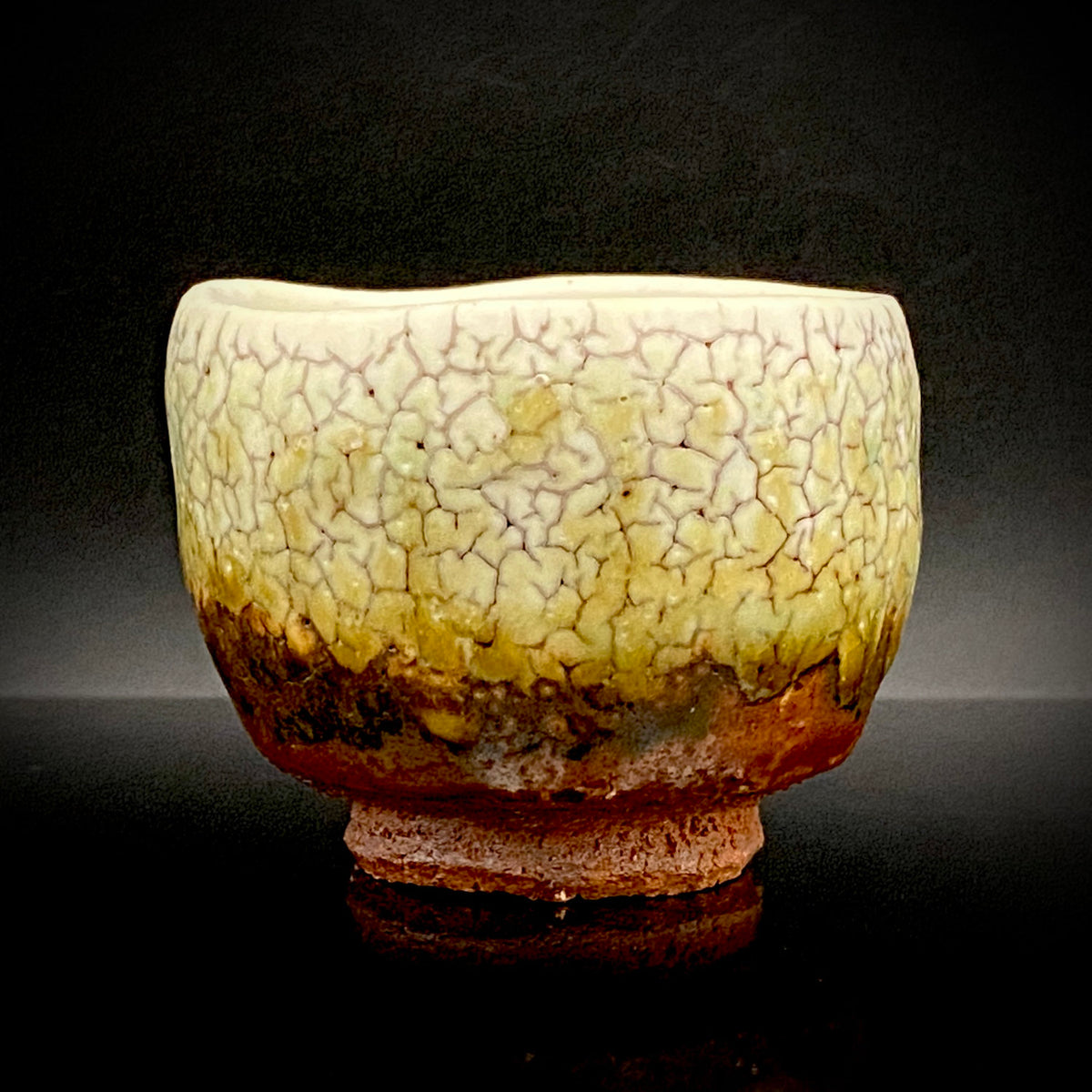安藤百利行 Ando Moriyuki 美濃 Mino ware 美浓烧 灰釉梅花皮 kaiyu kairagi glaze 灰釉梅花皮 ぐい呑 guinomi sake cup 酒盏 ショットグラス shot glass 烈酒杯 (12/64)