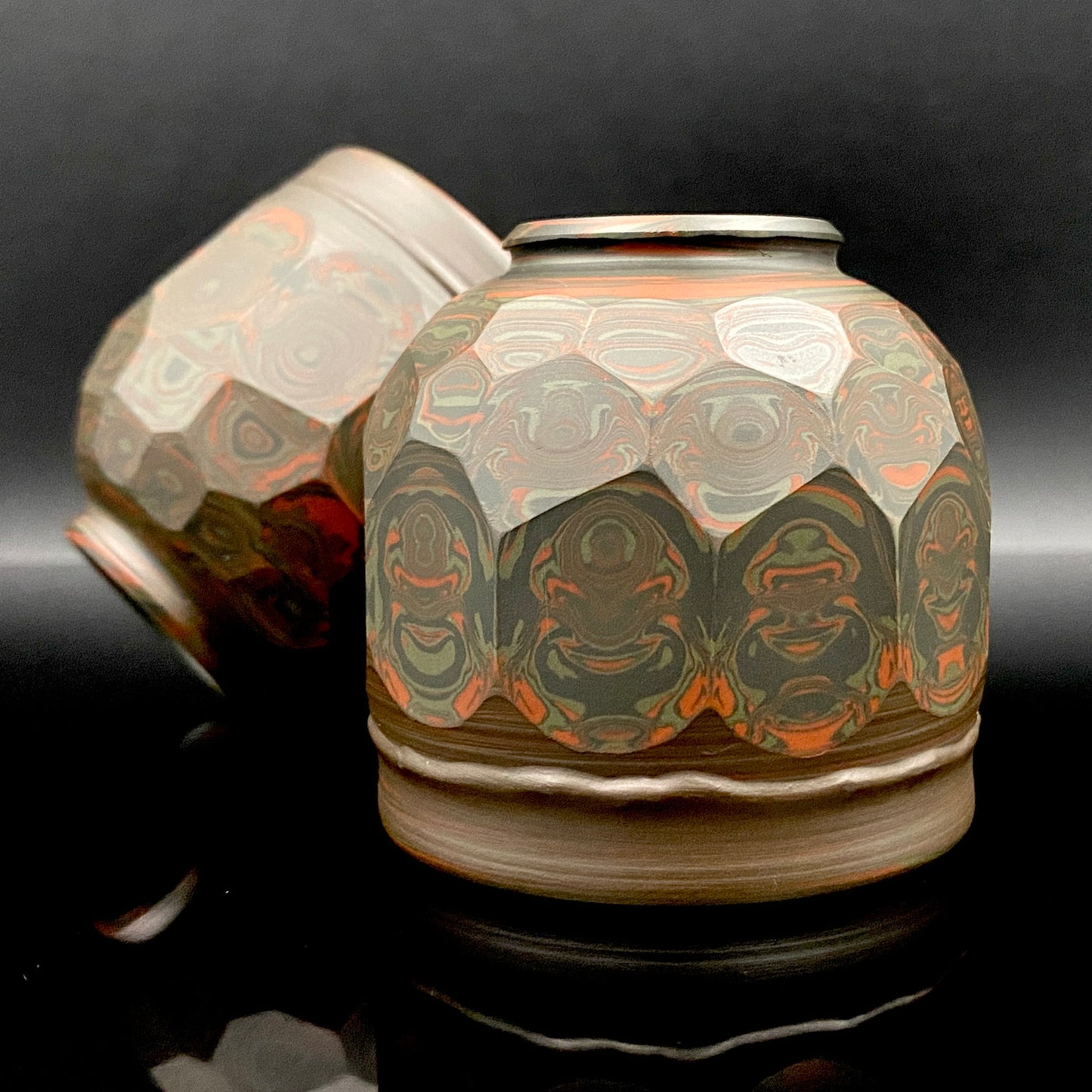 Tokoname City Intangible Cultural Property Holder, Yohei Konishi, Shu-dei Neriage Genshin-sai Sake Set (Sake Bottle and Cups) #249