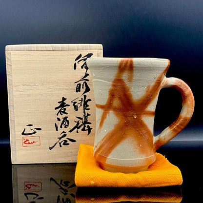 岡山県重要無形文化財保持者 吉本 正 作 火襷備前焼 緋襷麦酒呑、ビアジョッキ、タンブラー、 師）藤原啓 正統継承作品 #214