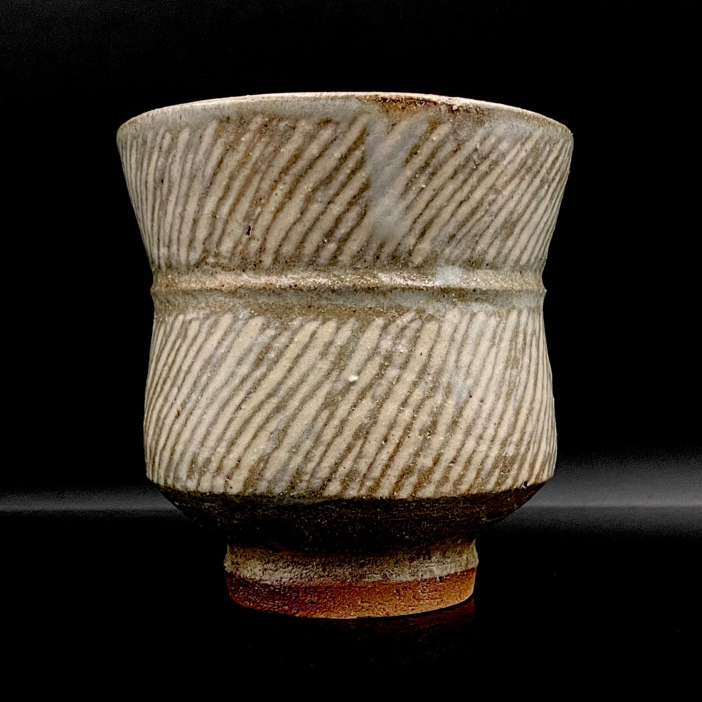 Tatsuzo Shimaoka (Living National Treasure) 1961 15th Anniversary Work "Roar of a New Star" Jomon Inlay Pair of Teacups, Sake Set, Rock Glasses (2-piece set) #253