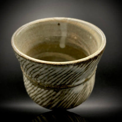 Tatsuzo Shimaoka (Living National Treasure) 1961 15th Anniversary Work "Roar of a New Star" Jomon Inlay Pair of Teacups, Sake Set, Rock Glasses (2-piece set) #253