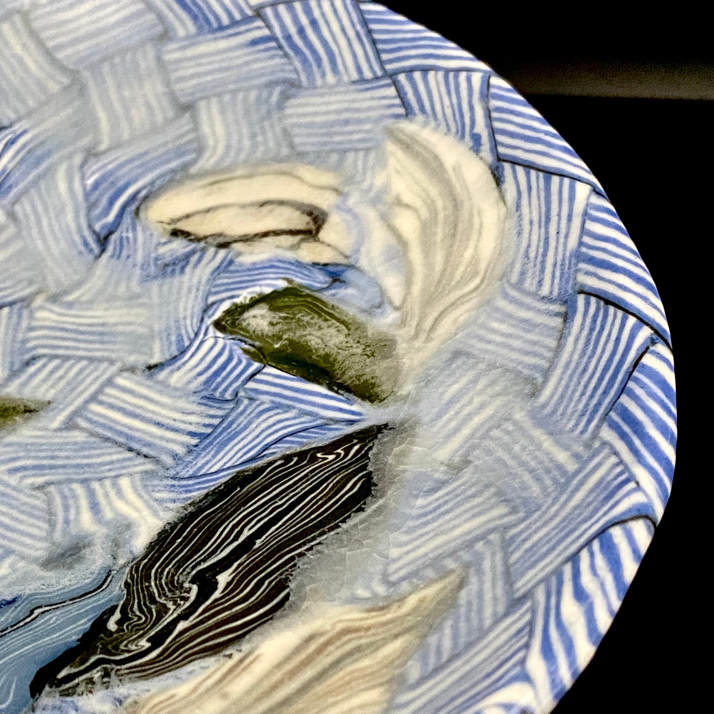 Hiroshima Prefecture Important Intangible Cultural Property Holder, Yasuhide Uchida, Mature Later Period, 1984 Masterpiece, Lost Legendary Technique "Hyori-Kantsu Nishiki-Neriage-de", White Camellia Design Tall-Footed Dish #258