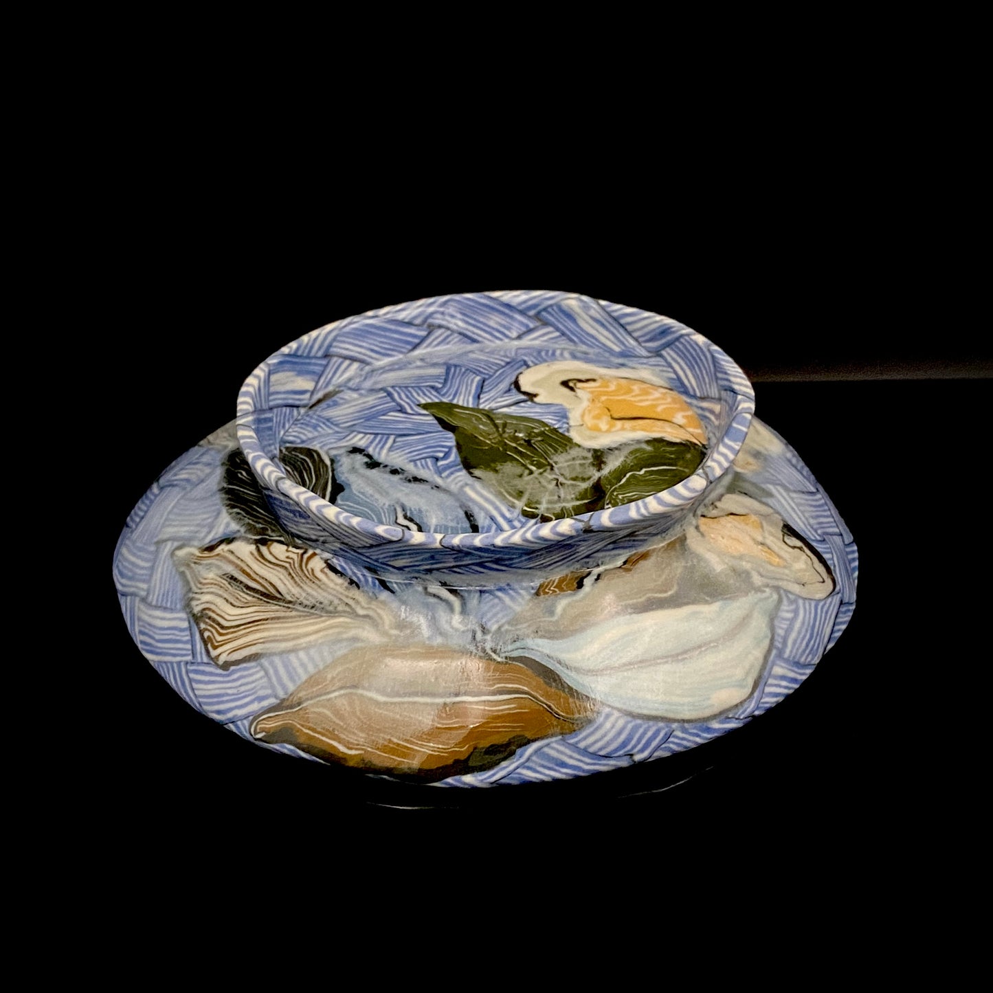 Hiroshima Prefecture Important Intangible Cultural Property Holder, Yasuhide Uchida, Mature Later Period, 1984 Masterpiece, Lost Legendary Technique "Hyori-Kantsu Nishiki-Neriage-de", White Camellia Design Tall-Footed Dish #258