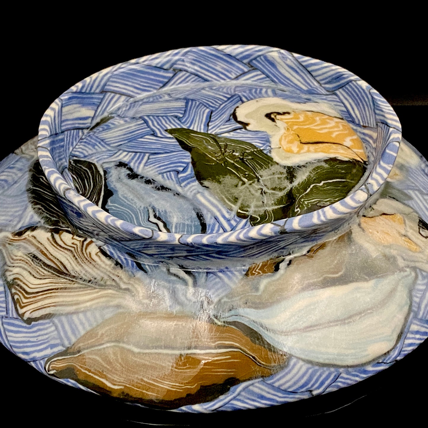 Hiroshima Prefecture Important Intangible Cultural Property Holder, Yasuhide Uchida, Mature Later Period, 1984 Masterpiece, Lost Legendary Technique "Hyori-Kantsu Nishiki-Neriage-de", White Camellia Design Tall-Footed Dish #258