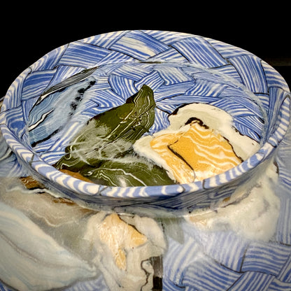 Hiroshima Prefecture Important Intangible Cultural Property Holder, Yasuhide Uchida, Mature Later Period, 1984 Masterpiece, Lost Legendary Technique "Hyori-Kantsu Nishiki-Neriage-de", White Camellia Design Tall-Footed Dish #258