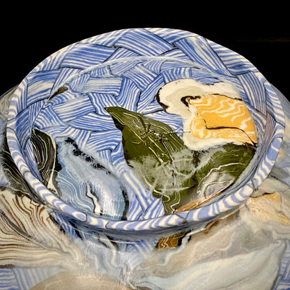 Hiroshima Prefecture Important Intangible Cultural Property Holder, Yasuhide Uchida, Mature Later Period, 1984 Masterpiece, Lost Legendary Technique "Hyori-Kantsu Nishiki-Neriage-de", White Camellia Design Tall-Footed Dish #258