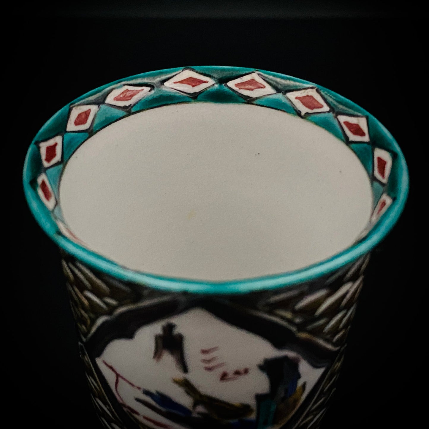 日本伝統工芸展受賞作家 松浦 慎弥 作 色絵割取馬上杯 風景鷹鳥鎮座人物文 馬上杯 馬上盃 ジャパニーズコウゲイ テイスティンググラス #244