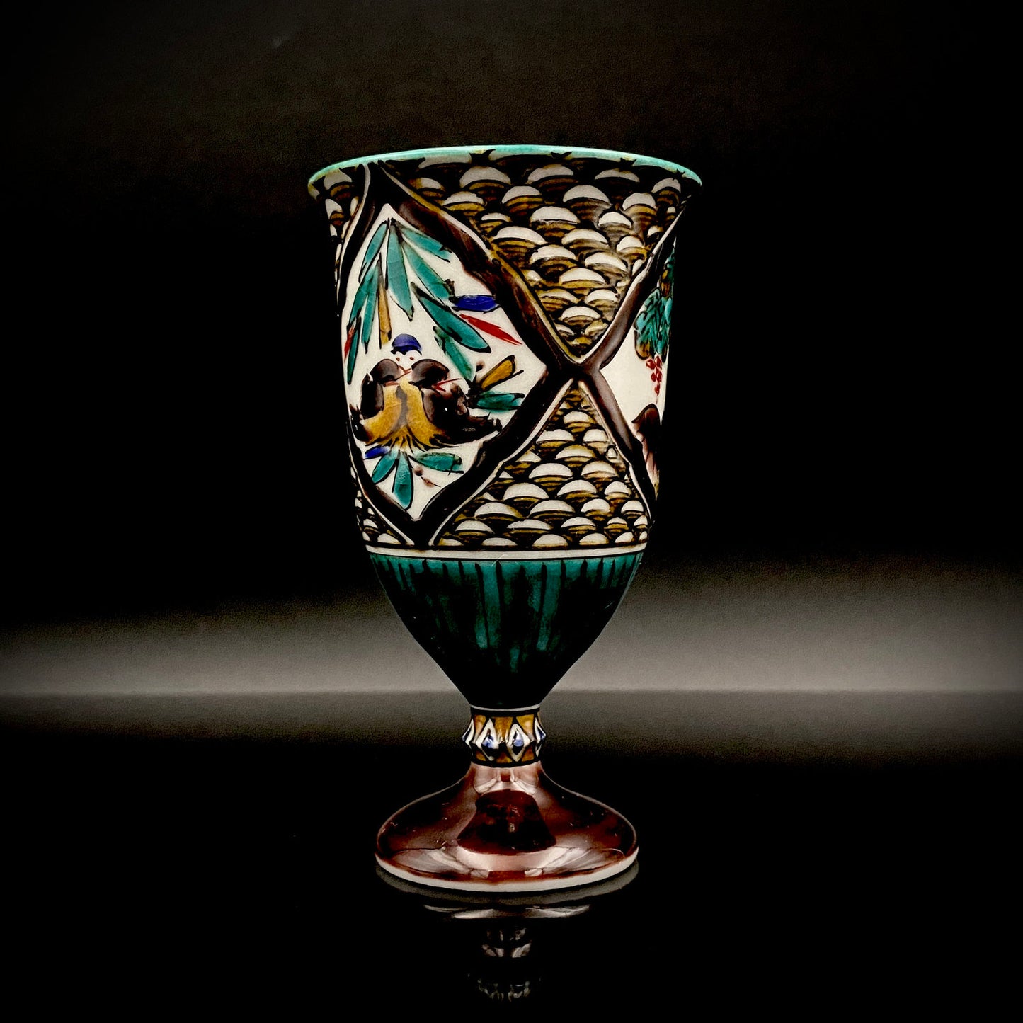 日本伝統工芸展受賞作家 松浦 慎弥 作 色絵割取馬上杯 風景鷹鳥鎮座人物文 馬上杯 馬上盃 ジャパニーズコウゲイ テイスティンググラス #244