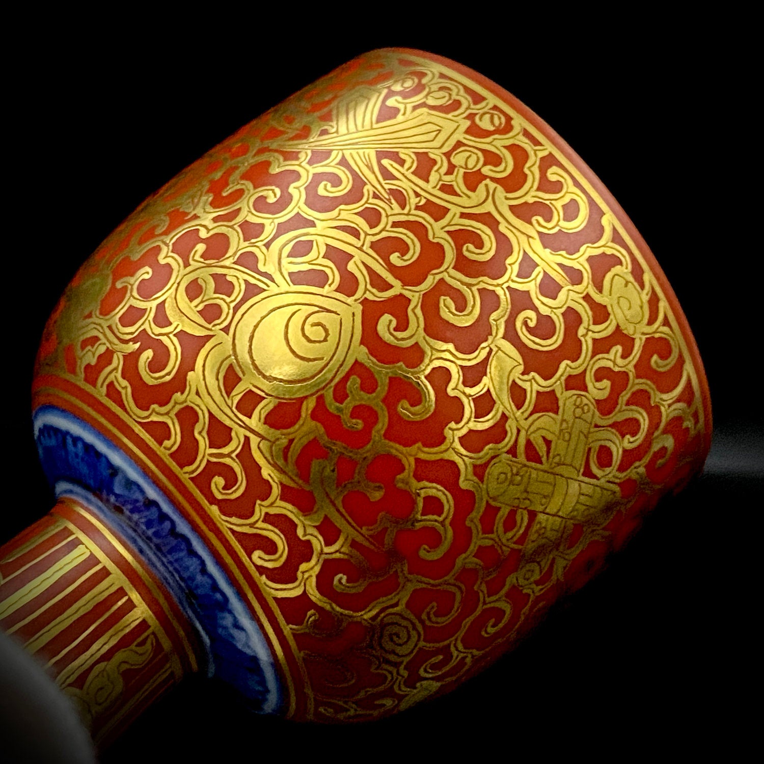 皇室献上作家 山本 芳岳 最上位作 九谷焼 赤絵細描 金彩赤絵 赤地金襴