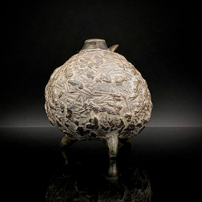 サントリー美術館大賞展入選作家 北川 宏幸 作 焼〆打刻紋三足水滴 洋酒用ウォータードロッパー、ウィスキードロッパー #264