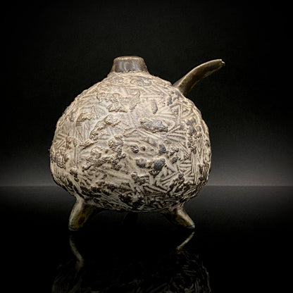 サントリー美術館大賞展入選作家 北川 宏幸 作 焼〆打刻紋三足水滴 洋酒用ウォータードロッパー、ウィスキードロッパー #264