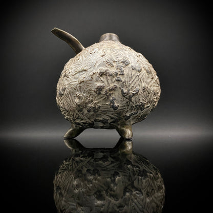 サントリー美術館大賞展入選作家 北川 宏幸 作 焼〆打刻紋三足水滴 洋酒用ウォータードロッパー、ウィスキードロッパー #264