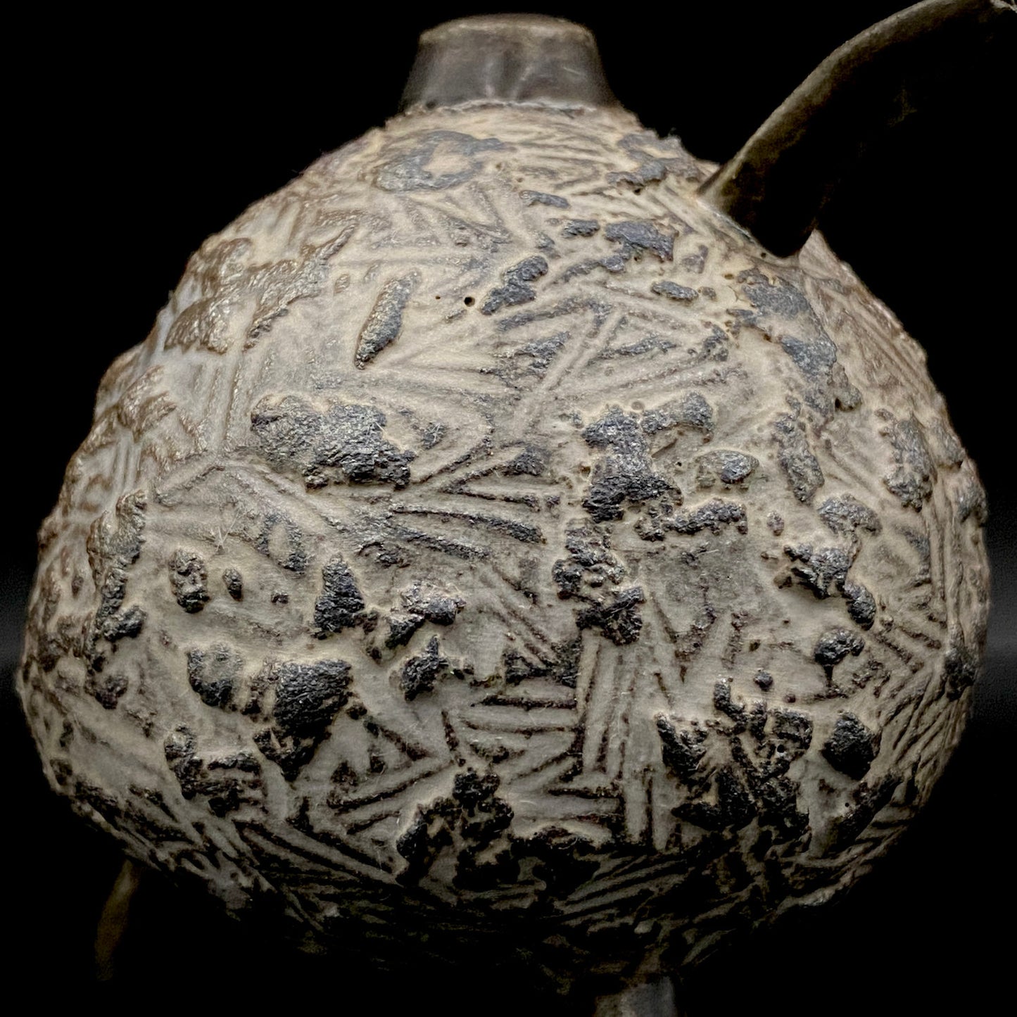 サントリー美術館大賞展入選作家 北川 宏幸 作 焼〆打刻紋三足水滴 洋酒用ウォータードロッパー、ウィスキードロッパー #264