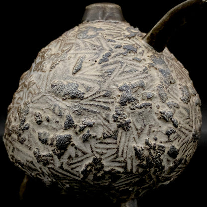 サントリー美術館大賞展入選作家 北川 宏幸 作 焼〆打刻紋三足水滴 洋酒用ウォータードロッパー、ウィスキードロッパー #264