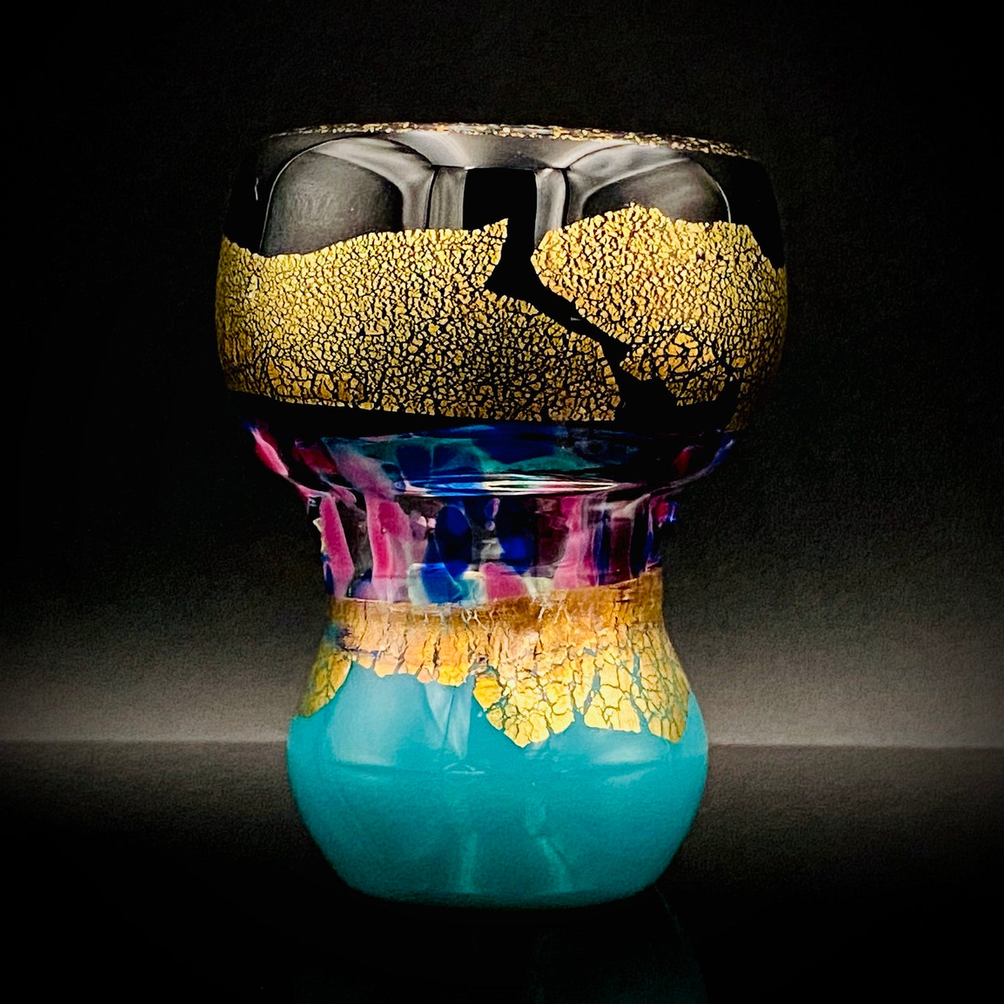 Permanent Collection Artist of the National Crafts Museum, etc., Denji Takeuchi, Hand-Blown Glass Sake Cup with Gold and Color Inclusions, Premium Shot Glass #259