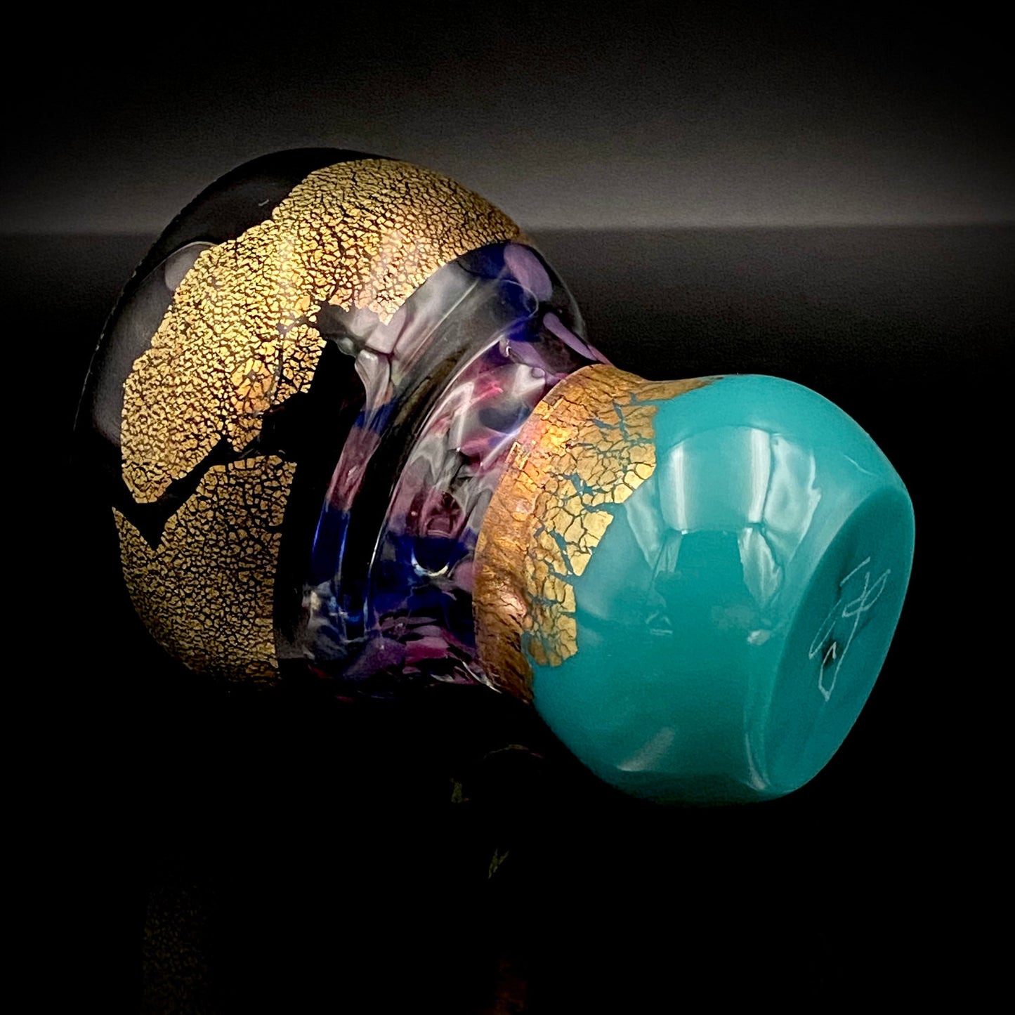 Permanent Collection Artist of the National Crafts Museum, etc., Denji Takeuchi, Hand-Blown Glass Sake Cup with Gold and Color Inclusions, Premium Shot Glass #259