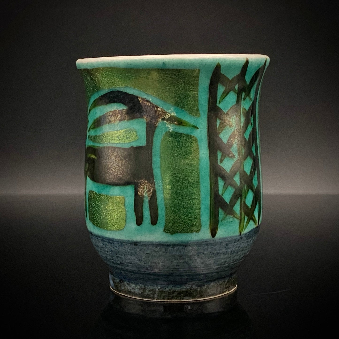 Saichi Matsumoto's Kutani Ware Sake Cup/Shot Glass a product of a recipient of the Japan Fine Arts Exhibition Special Selection and Intangible Cultural Property of Ishikawa Prefecture #241 