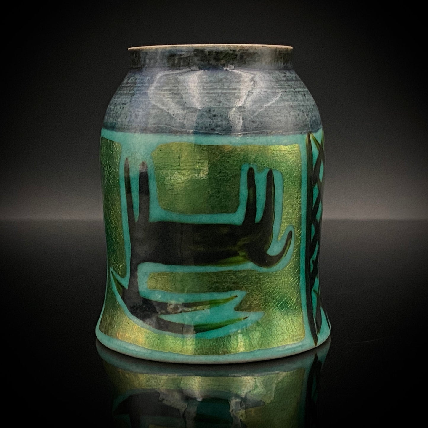 Saichi Matsumoto's Kutani Ware Sake Cup/Shot Glass a product of a recipient of the Japan Fine Arts Exhibition Special Selection and Intangible Cultural Property of Ishikawa Prefecture #241 