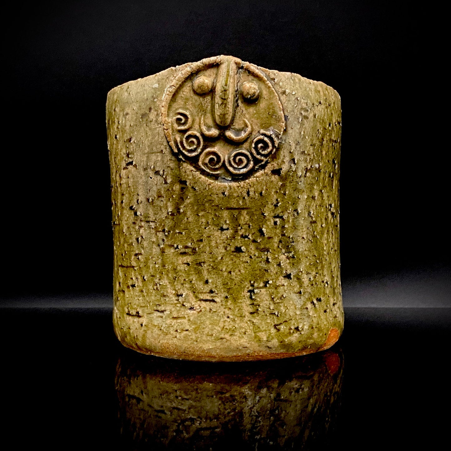 Winner of the Gold Prizes at the Prague and Vallauris International Ceramics Exhibitions, Founder of Sodeisha, Osamu Suzuki, "Return to Primitive Art," Bakushu-nomi Beer Mug Rock Glass with Yodo Gallery Ceramic History #271