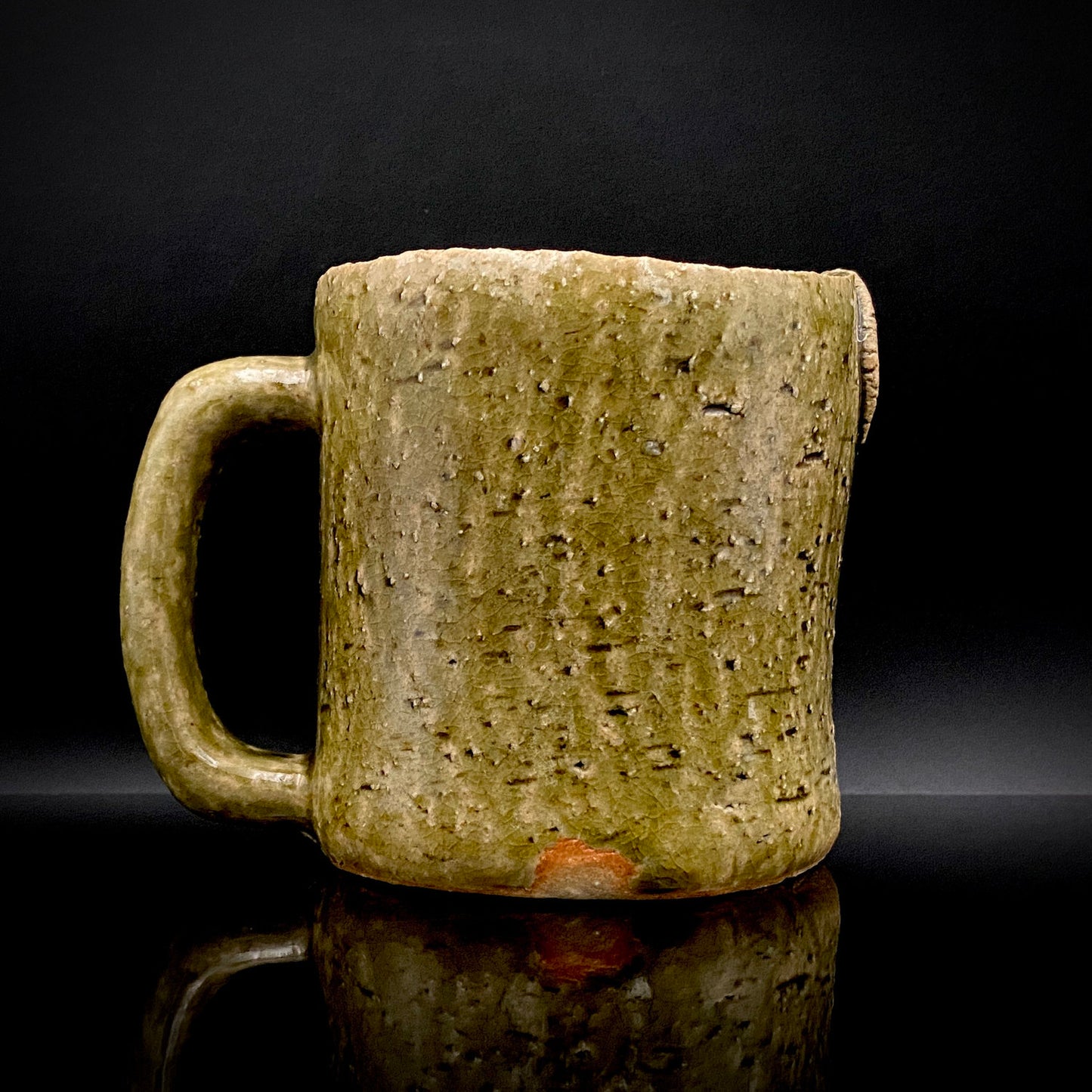 Winner of the Gold Prizes at the Prague and Vallauris International Ceramics Exhibitions, Founder of Sodeisha, Osamu Suzuki, "Return to Primitive Art," Bakushu-nomi Beer Mug Rock Glass with Yodo Gallery Ceramic History #271