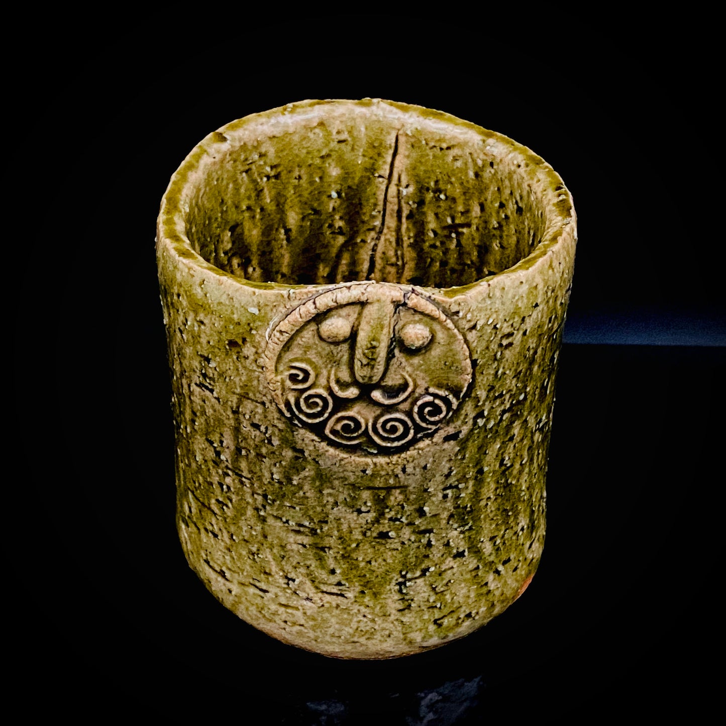 Winner of the Gold Prizes at the Prague and Vallauris International Ceramics Exhibitions, Founder of Sodeisha, Osamu Suzuki, "Return to Primitive Art," Bakushu-nomi Beer Mug Rock Glass with Yodo Gallery Ceramic History #271