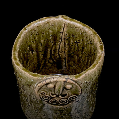 Winner of the Gold Prizes at the Prague and Vallauris International Ceramics Exhibitions, Founder of Sodeisha, Osamu Suzuki, "Return to Primitive Art," Bakushu-nomi Beer Mug Rock Glass with Yodo Gallery Ceramic History #271