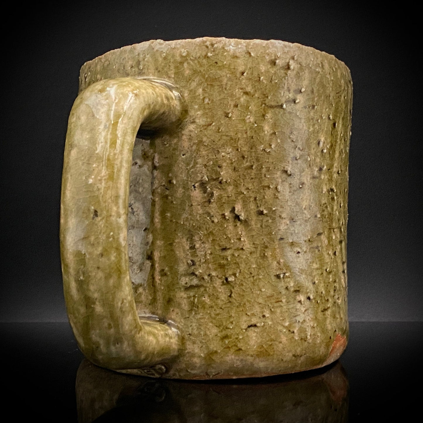 Winner of the Gold Prizes at the Prague and Vallauris International Ceramics Exhibitions, Founder of Sodeisha, Osamu Suzuki, "Return to Primitive Art," Bakushu-nomi Beer Mug Rock Glass with Yodo Gallery Ceramic History #271