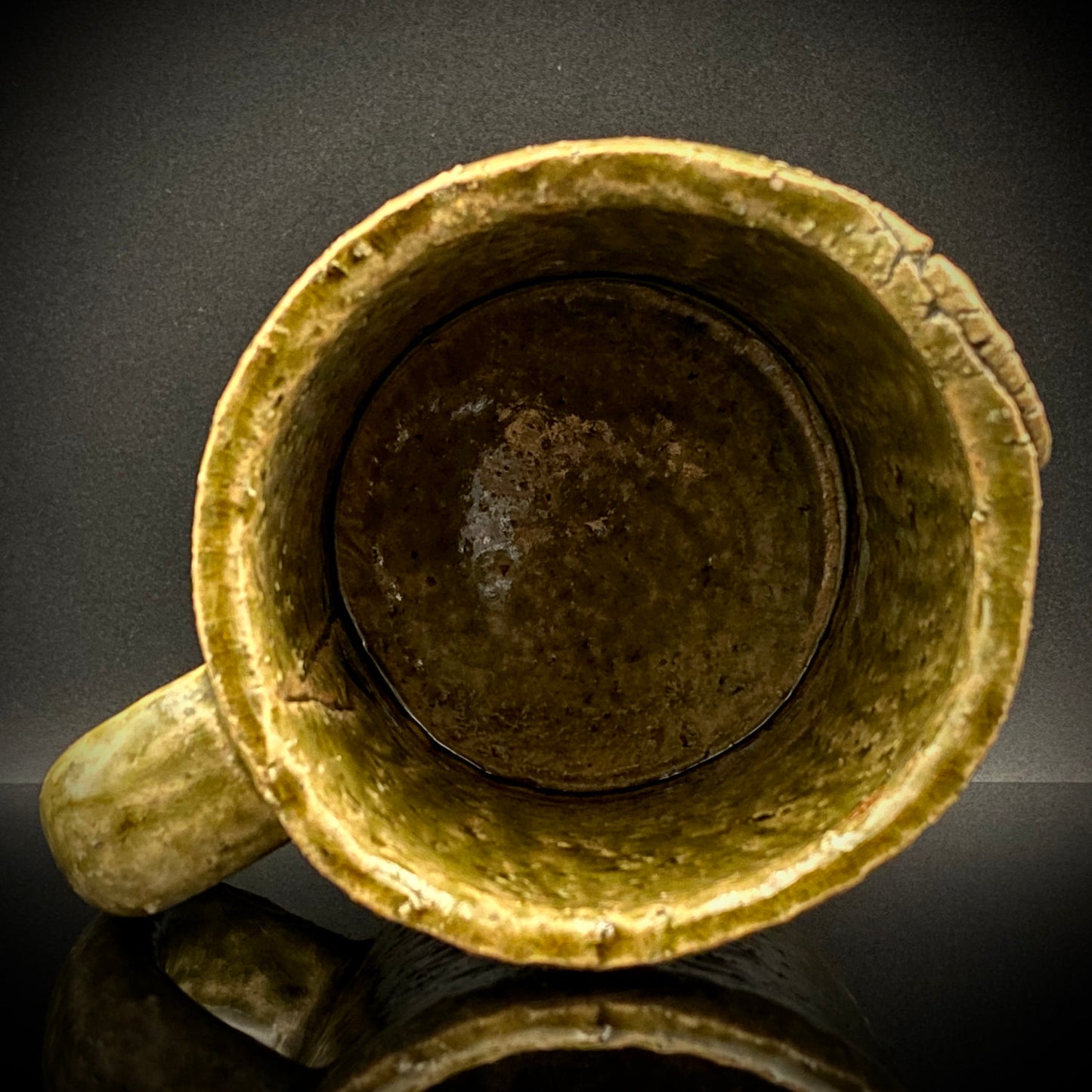 Winner of the Gold Prizes at the Prague and Vallauris International Ceramics Exhibitions, Founder of Sodeisha, Osamu Suzuki, "Return to Primitive Art," Bakushu-nomi Beer Mug Rock Glass with Yodo Gallery Ceramic History #271