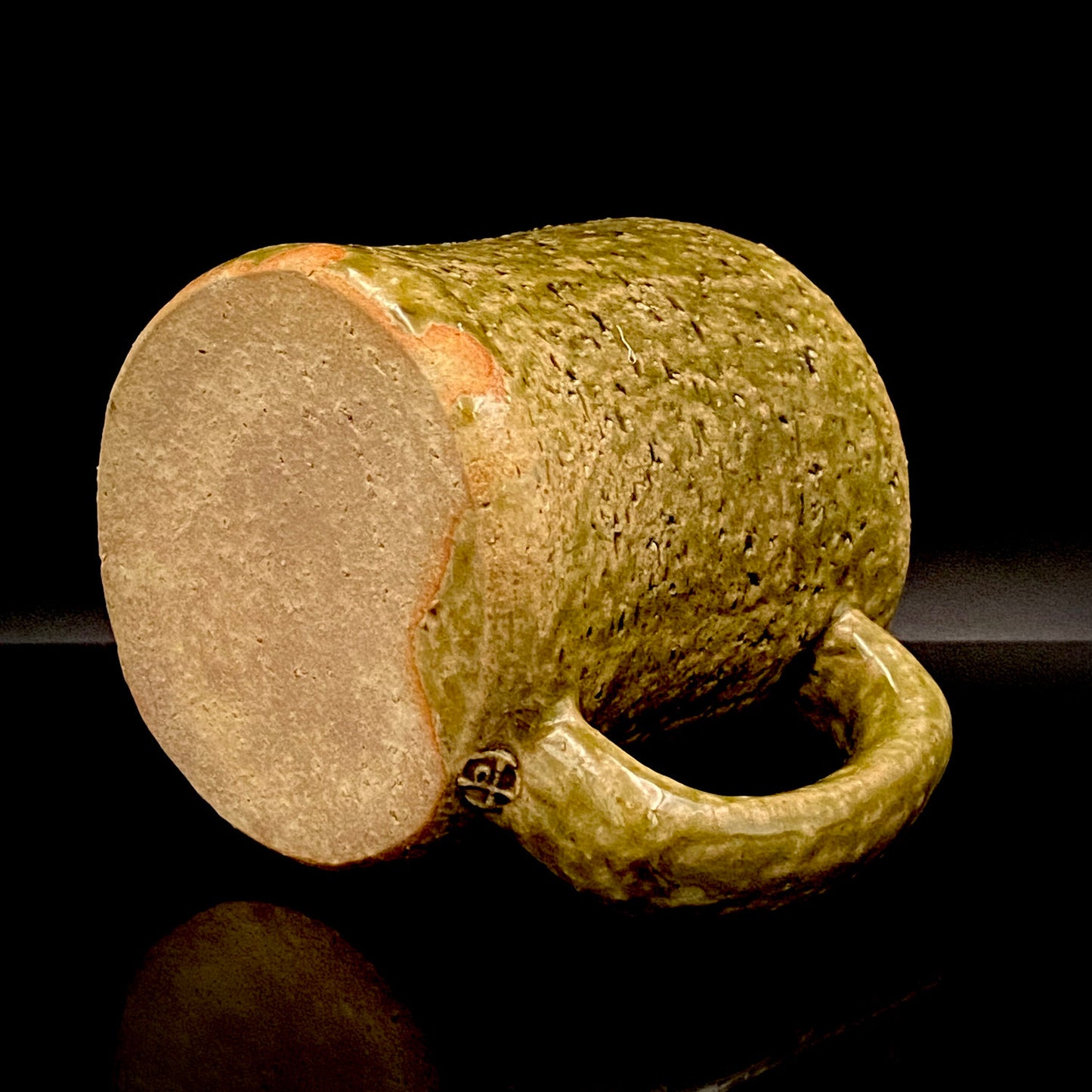Winner of the Gold Prizes at the Prague and Vallauris International Ceramics Exhibitions, Founder of Sodeisha, Osamu Suzuki, "Return to Primitive Art," Bakushu-nomi Beer Mug Rock Glass with Yodo Gallery Ceramic History #271