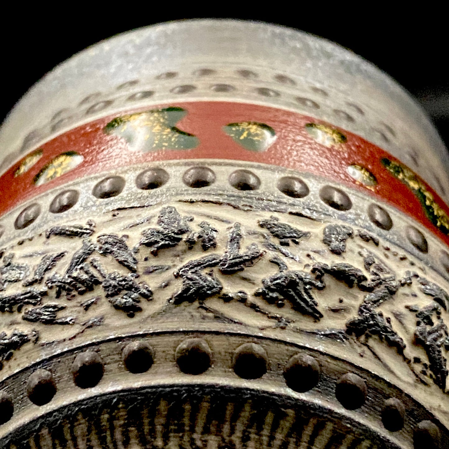 国画会三得利美术馆大奖展入选作家 北川宏幸（Kitagawa Hiroyuki）作 烧〆打刻纹马上杯 日式古典陶器品酒杯 #274