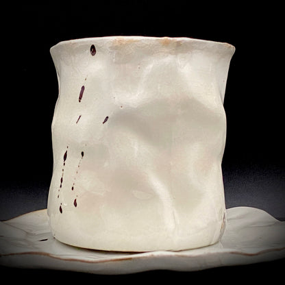 Recipient of the Kyoto Prefecture Order of Cultural Merit, Sodeisha Co-Founder Hikaru Yamada, Kohiki Iron-Painted Dotted Line Pattern Coffee Cup and Saucer, A White Sake Vessel Where the Amber Color of Whiskey Beautifully Reflects #279