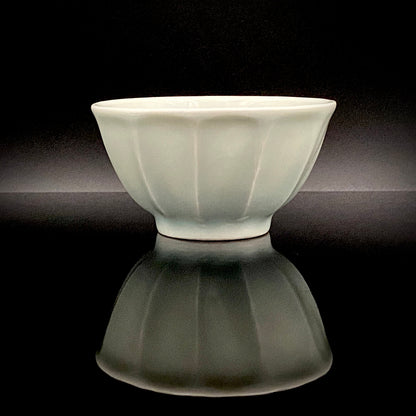 Miyanaga Rikichi, Yanagihara Mutsuo, Morino Taimei - Sodeisha Special Selection Part 1 "Sanpai" A Phantom Collaboration of Avant-Garde Ceramic Masters Defying the Limits of Miniature Vessels, 3-Piece Set Including a Rare Hand-Blown Glass Sake Cup) #16