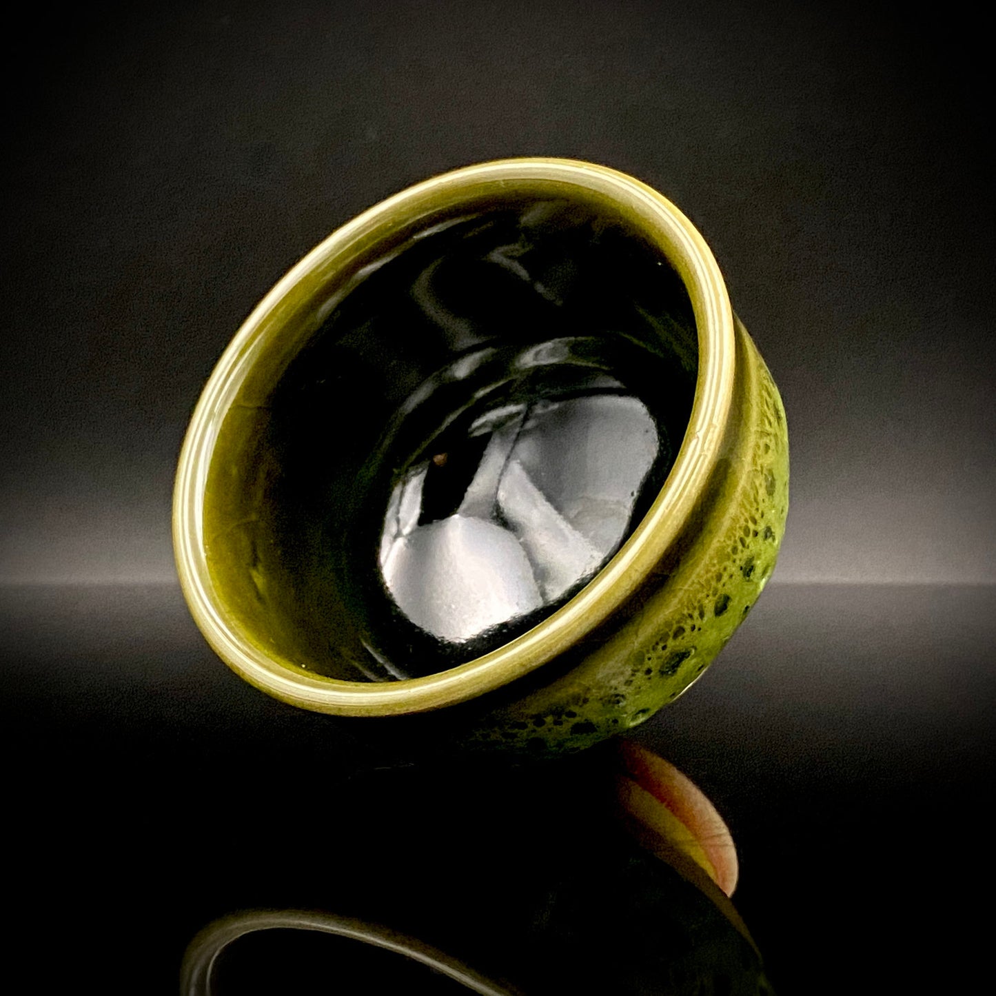 Miyanaga Rikichi, Yanagihara Mutsuo, Morino Taimei - Sodeisha Special Selection Part 1 "Sanpai" A Phantom Collaboration of Avant-Garde Ceramic Masters Defying the Limits of Miniature Vessels, 3-Piece Set Including a Rare Hand-Blown Glass Sake Cup) #16