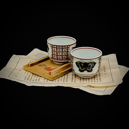 Tojiro Kitade, Councillor of the Nitten Exhibition and First Professor at Kanazawa College of Art: Polychrome Enamel and Gold Geometric Pattern Butterfly Design, A Pinnacle of Contemporary Kutani Ware Two-Piece Set #304