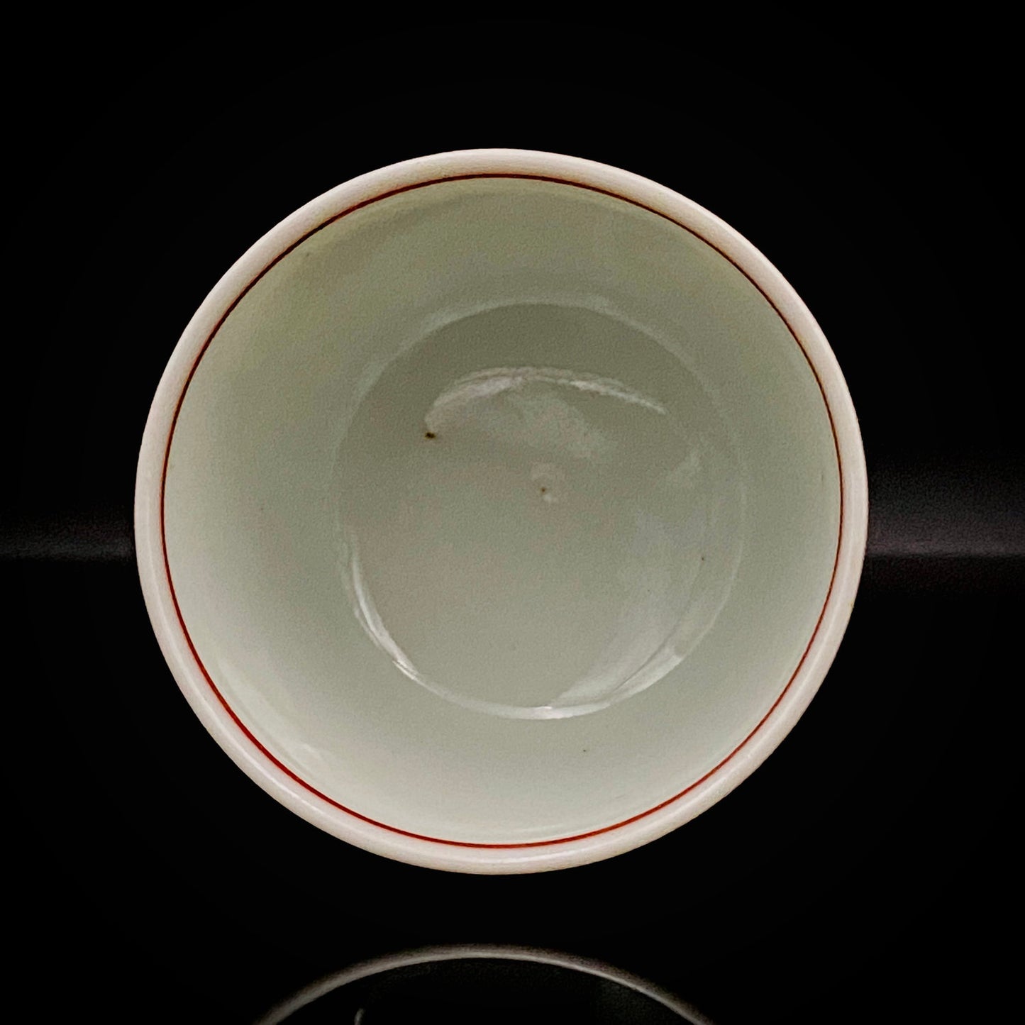 Tojiro Kitade, Councillor of the Nitten Exhibition and First Professor at Kanazawa College of Art: Polychrome Enamel and Gold Geometric Pattern Butterfly Design, A Pinnacle of Contemporary Kutani Ware Two-Piece Set #304