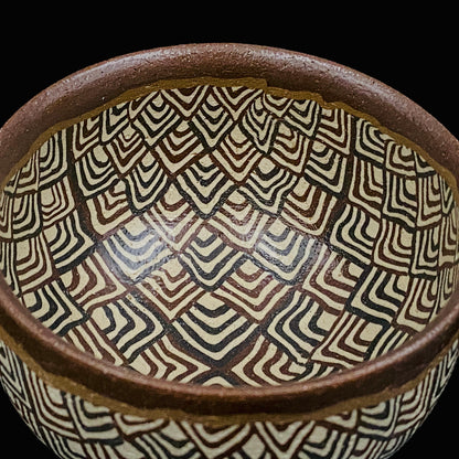 日本美展评议员 日本现代工艺美术家协会副理事长 加藤 釥（Kato Sho）作品 现代工艺最高峰作品 泥彩加饰 线刻镶嵌 茶碗 威士忌杯 #306