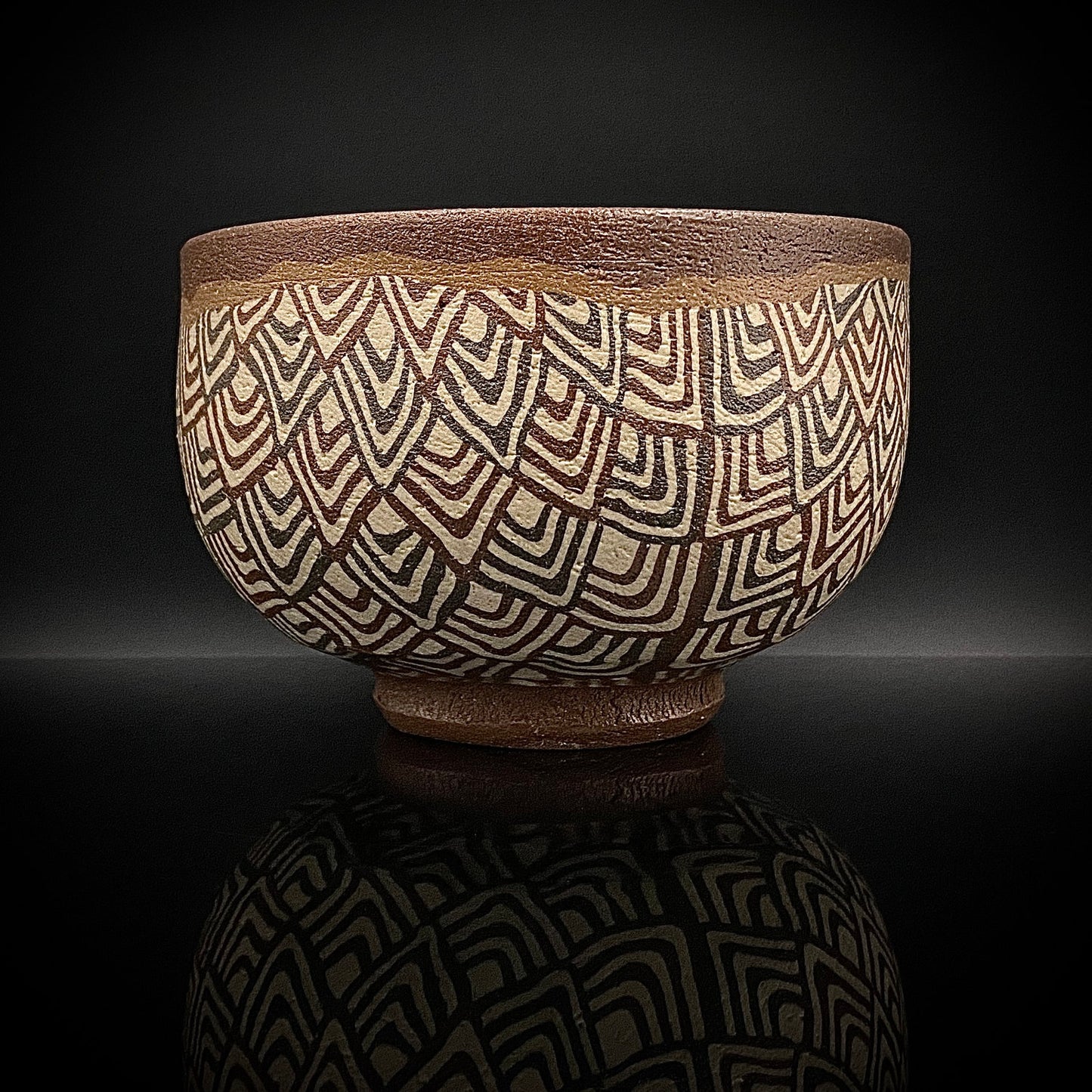 日本美展评议员 日本现代工艺美术家协会副理事长 加藤 釥（Kato Sho）作品 现代工艺最高峰作品 泥彩加饰 线刻镶嵌 茶碗 威士忌杯 #306