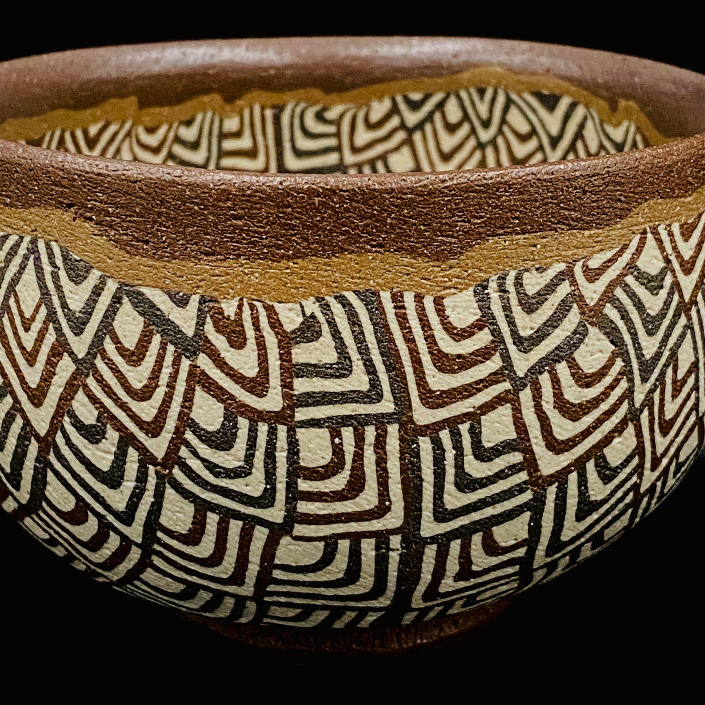日本美展评议员 日本现代工艺美术家协会副理事长 加藤 釥（Kato Sho）作品 现代工艺最高峰作品 泥彩加饰 线刻镶嵌 茶碗 威士忌杯 #306