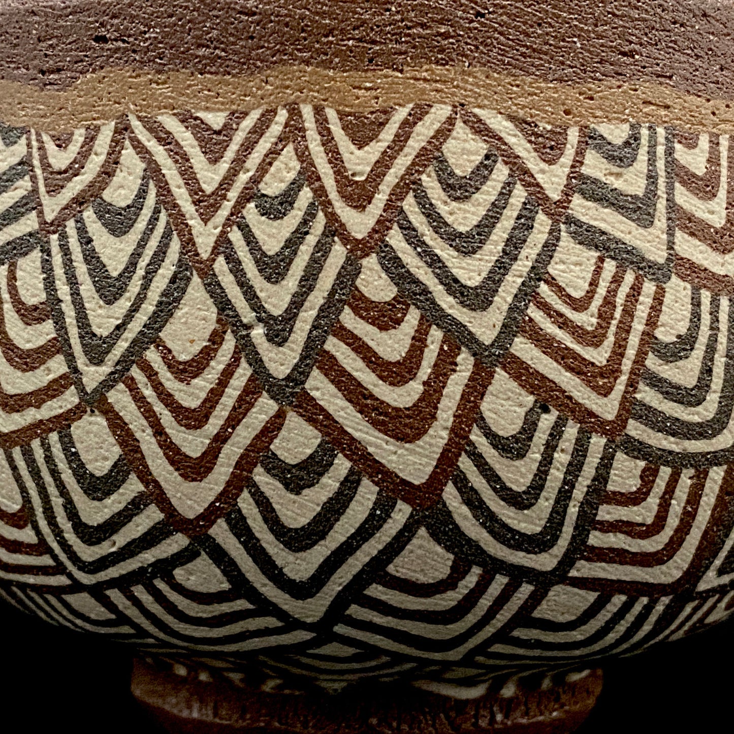 日本美展评议员 日本现代工艺美术家协会副理事长 加藤 釥（Kato Sho）作品 现代工艺最高峰作品 泥彩加饰 线刻镶嵌 茶碗 威士忌杯 #306
