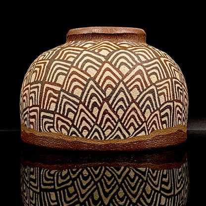 日本美展评议员 日本现代工艺美术家协会副理事长 加藤 釥（Kato Sho）作品 现代工艺最高峰作品 泥彩加饰 线刻镶嵌 茶碗 威士忌杯 #306