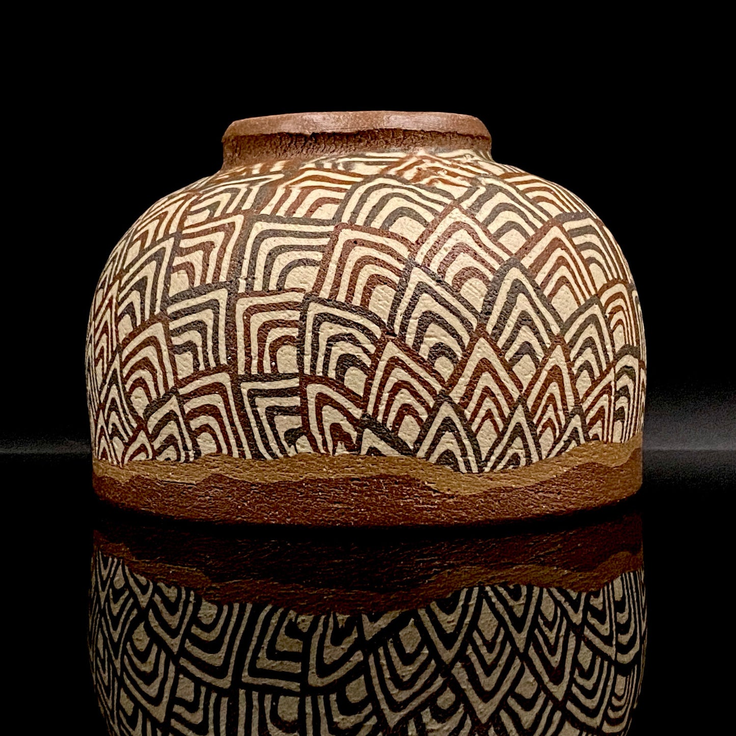 日本美展评议员 日本现代工艺美术家协会副理事长 加藤 釥（Kato Sho）作品 现代工艺最高峰作品 泥彩加饰 线刻镶嵌 茶碗 威士忌杯 #306