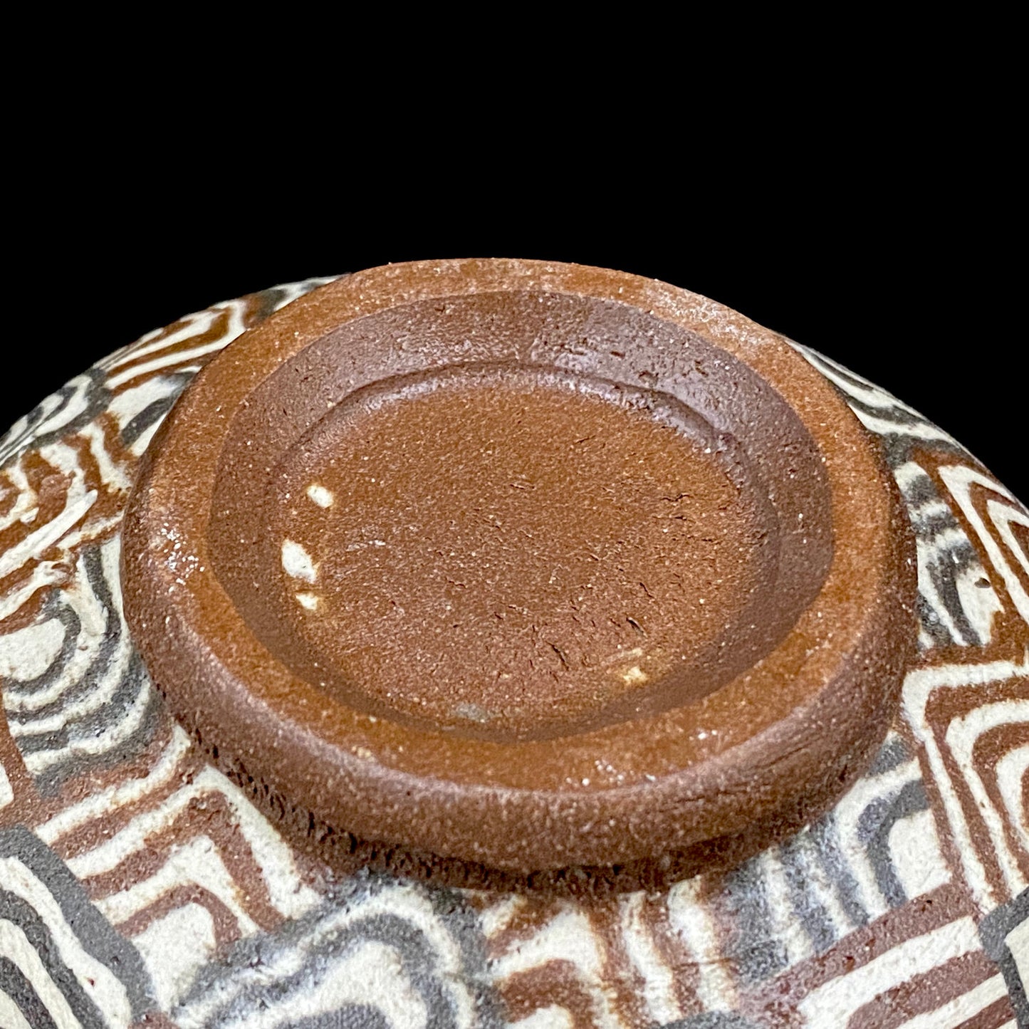 日本美展评议员 日本现代工艺美术家协会副理事长 加藤 釥（Kato Sho）作品 现代工艺最高峰作品 泥彩加饰 线刻镶嵌 茶碗 威士忌杯 #306