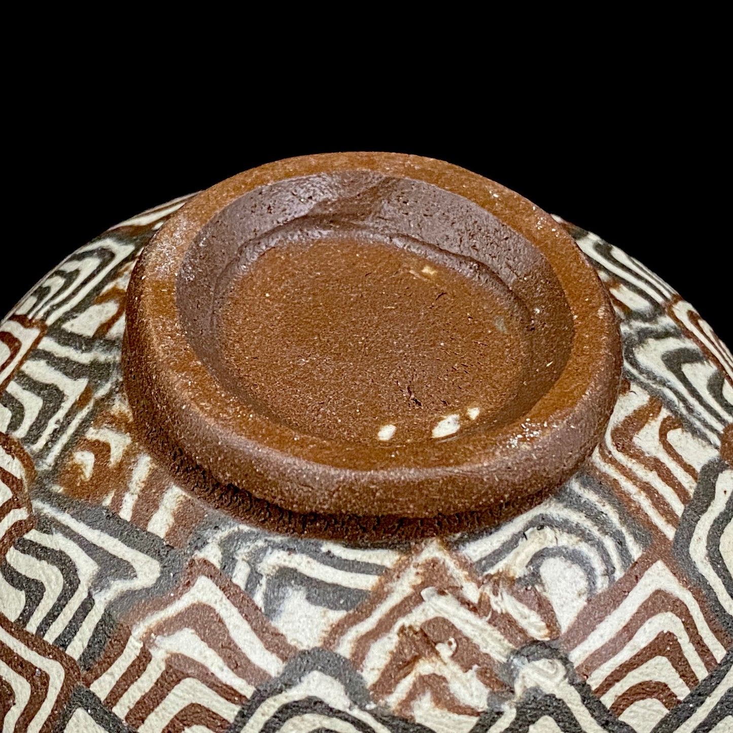 日本美展评议员 日本现代工艺美术家协会副理事长 加藤 釥（Kato Sho）作品 现代工艺最高峰作品 泥彩加饰 线刻镶嵌 茶碗 威士忌杯 #306