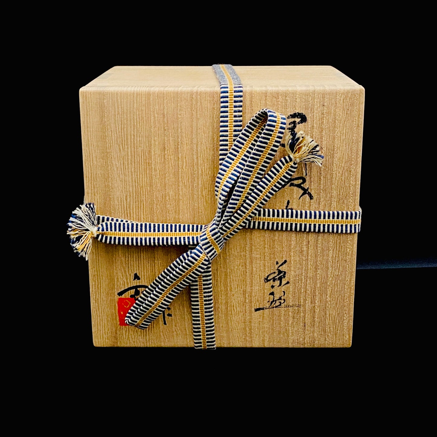 日本美展评议员 日本现代工艺美术家协会副理事长 加藤 釥（Kato Sho）作品 现代工艺最高峰作品 泥彩加饰 线刻镶嵌 茶碗 威士忌杯 #306