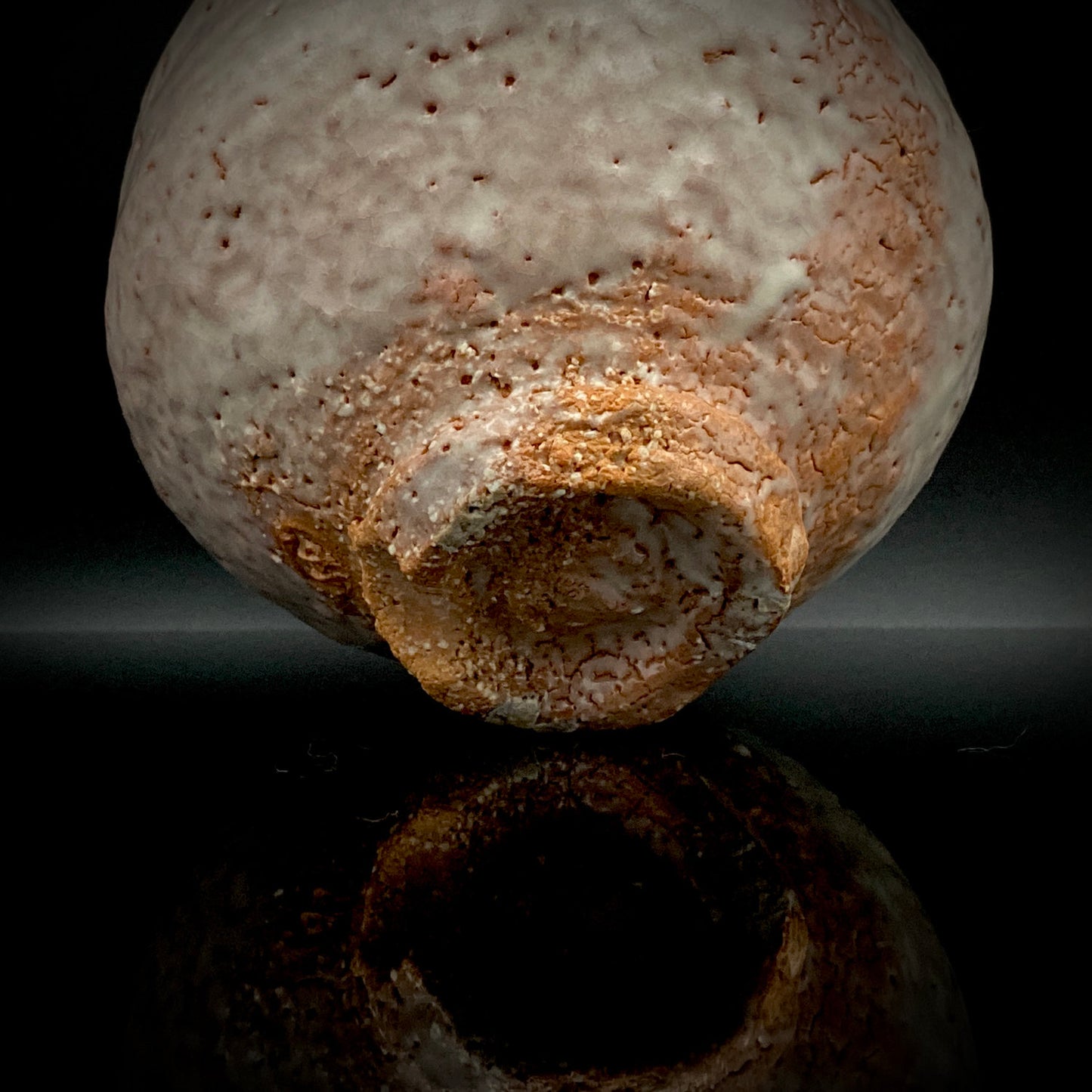 Purchased by Former Prime Ministers of Japan: Master Isshin Morishima, Hagi Ware Katamigawari Tea Bowl with Loquat-Toned Base and Shirahagi Glaze, Whisky Rock Glass-Style Sake Vessel #300