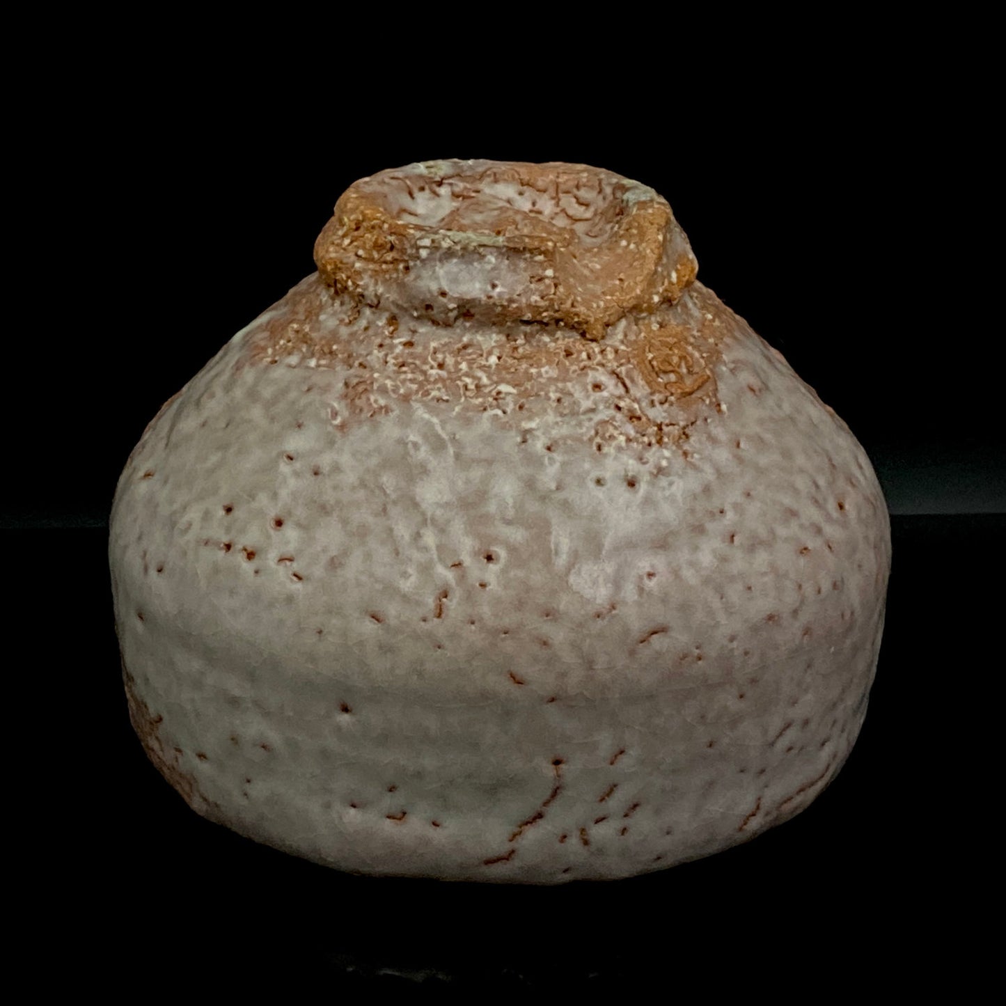 Purchased by Former Prime Ministers of Japan: Master Isshin Morishima, Hagi Ware Katamigawari Tea Bowl with Loquat-Toned Base and Shirahagi Glaze, Whisky Rock Glass-Style Sake Vessel #300