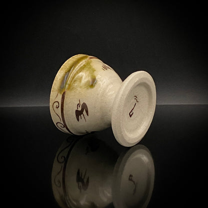 Restorer of the Legendary Meiji-Era Nishiura Ware: 5th-Generation Hiramasa Kiln Master Noritoshi Takagi, Oribe Iron-Painted Wave and Bird Motif Sake Vessel #287