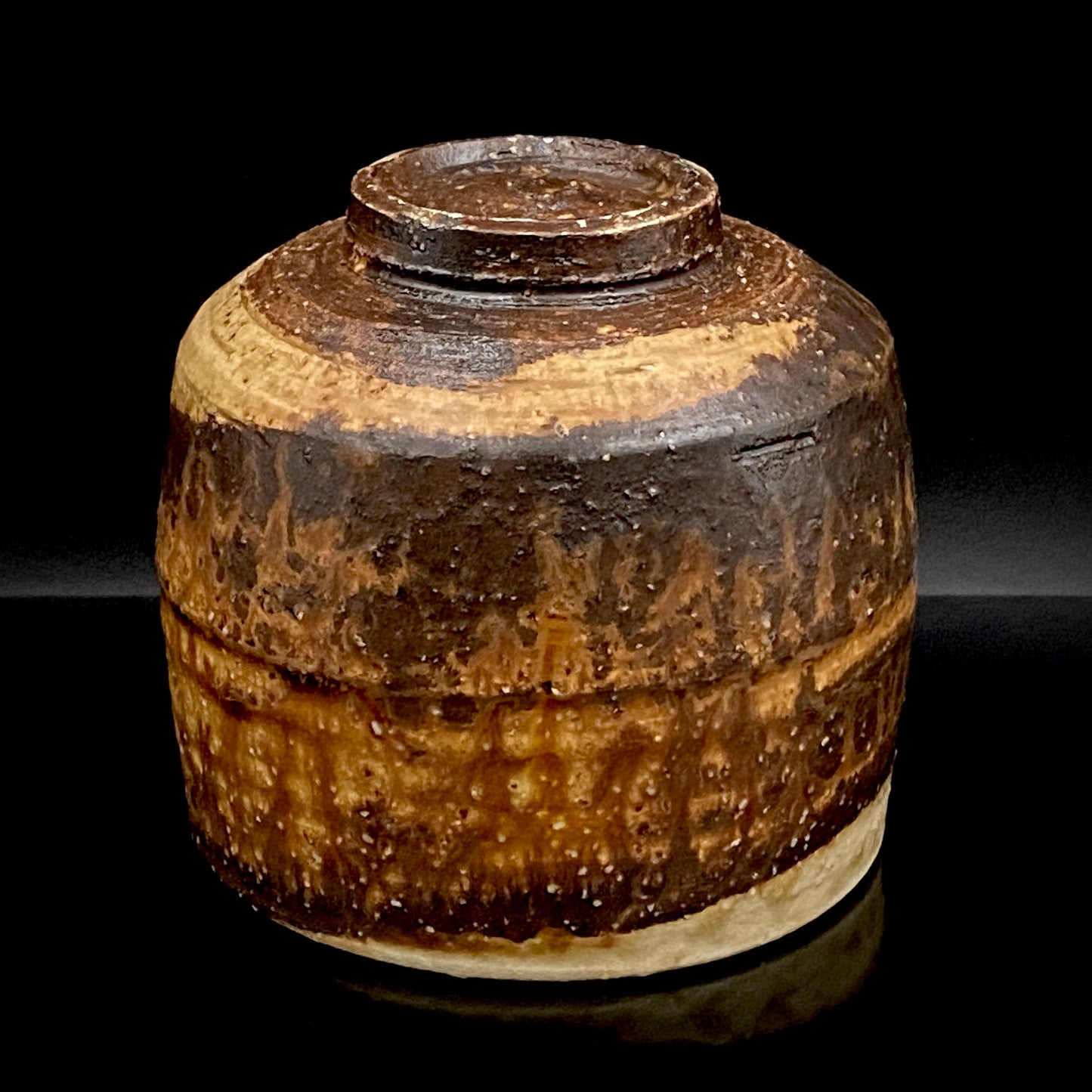 Prize Winner of the Minister of Education Award, Artist Permanently Collected in the Museum of Fine Arts, Boston - Mitsuo Kano: Iron-painted Hakeme Cylindrical Teabowl / Rock Glass #307