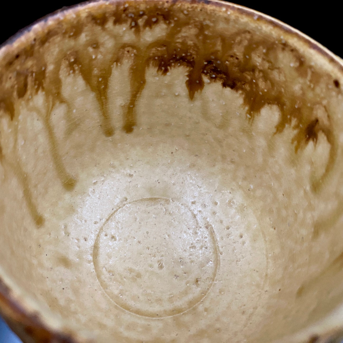 Prize Winner of the Minister of Education Award, Artist Permanently Collected in the Museum of Fine Arts, Boston - Mitsuo Kano: Iron-painted Hakeme Cylindrical Teabowl / Rock Glass #307