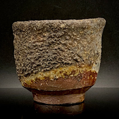 フランクフルト美術館収蔵作家 高原 昌治 作 備前焼 窯変胡麻灰被り酒呑 二大重要無形文化財保持者師事作品 #328